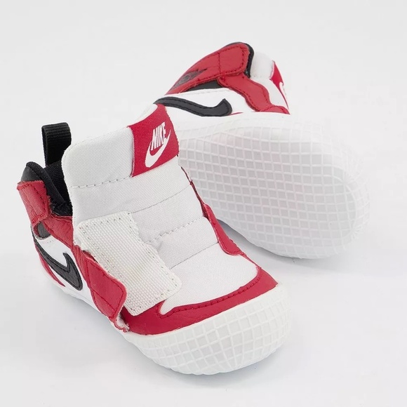 NIKE Toddler Jordan 1 Crib Booties NWT - Picture 4 of 8